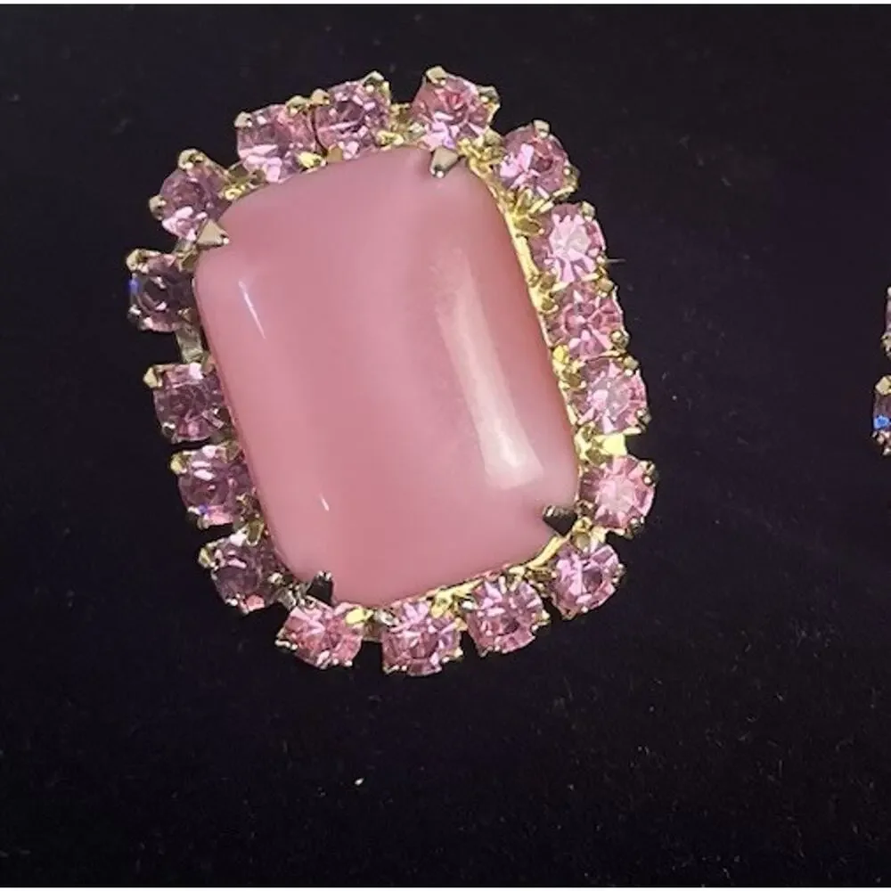 Pink Moonstone Art Glass Rhinestones Clip On Earrings 50s 60s MCM Mod Gold Tone